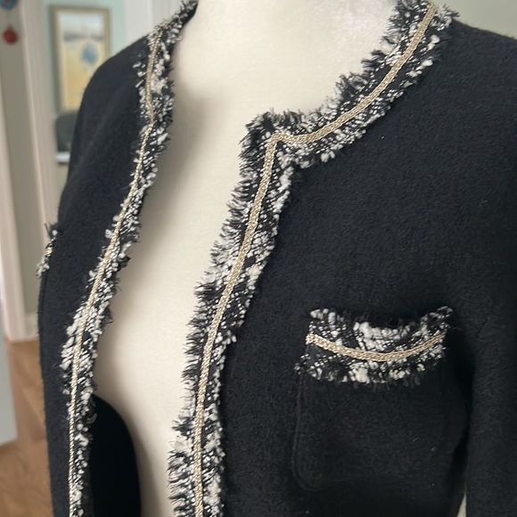 Jacket   - Picture 3 of 6